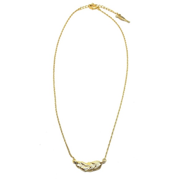 Chloe and Isabel Sculpted Feather Leather Bracelet and Leaf Necklace set - Picture 7 of 7